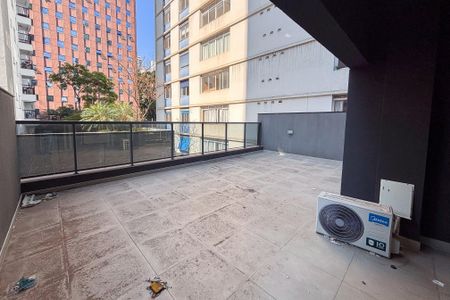 Varanda de kitnet/studio à venda com 1 quarto, 48m² em Jardim Paulista, São Paulo