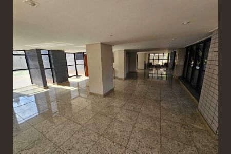 Apartamento para alugar com 80m², 2 quartos e 2 vagas