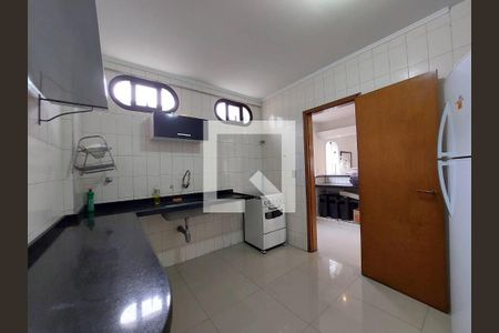Apartamento à venda com 125m², 3 quartos e 2 vagasCozinha