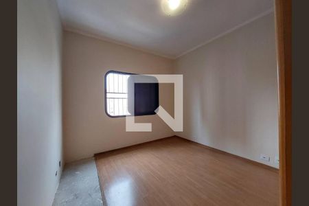 Apartamento à venda com 125m², 3 quartos e 2 vagasQuarto 2