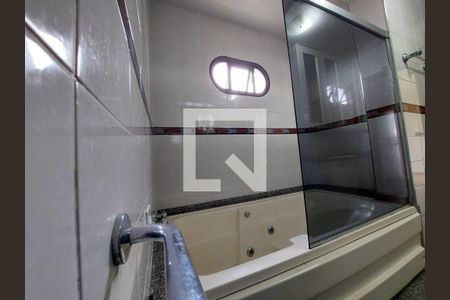 Apartamento à venda com 125m², 3 quartos e 2 vagasBanheiro 3