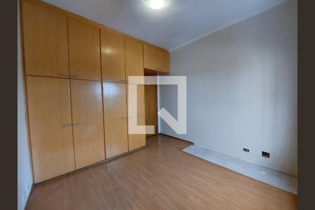 Apartamento à venda com 125m², 3 quartos e 2 vagasQuarto 2