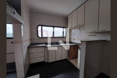 Apartamento à venda com 125m², 3 quartos e 2 vagasCozinha
