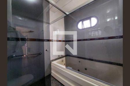 Apartamento à venda com 125m², 3 quartos e 2 vagasBanheiro 3