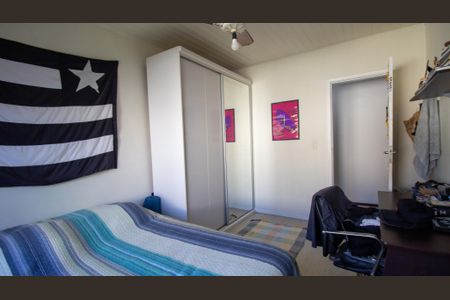 Casa de condomínio à venda com 191m², 4 quartos e 3 vagas Casa de condomínio à venda com 191m², 4 quartos e 3 vagasQuarto 1