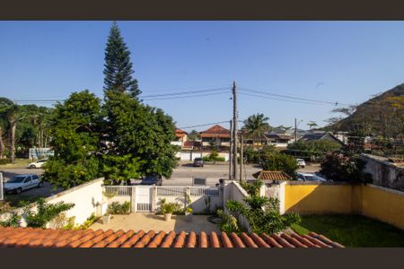Casa de condomínio à venda com 191m², 4 quartos e 3 vagas Casa de condomínio à venda com 191m², 4 quartos e 3 vagasSala 2