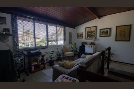 Casa de condomínio à venda com 191m², 4 quartos e 3 vagas Casa de condomínio à venda com 191m², 4 quartos e 3 vagasSala 2