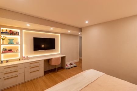 Apartamento à venda com 181m², 4 quartos e 2 vagasSuíte 1