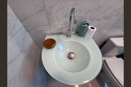 Casa de condomínio para alugar com 400m², 5 quartos e 2 vagasBanheiro Social