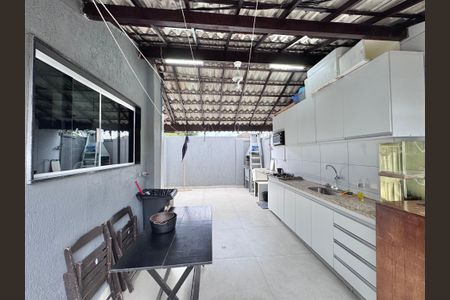 Casa de condomínio para alugar com 400m², 5 quartos e 2 vagasÁrea externa