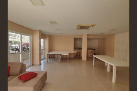 Apartamento à venda com 172m², 3 quartos e 2 vagasÁrea comum - Salão de festas