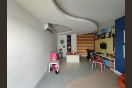 Apartamento à venda com 172m², 3 quartos e 2 vagasÁrea comum - Brinquedoteca