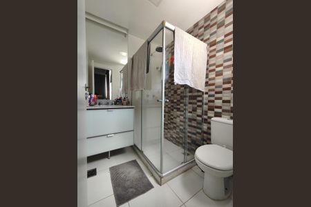 Apartamento à venda com 172m², 3 quartos e 2 vagasBanheiro da Suíte 1