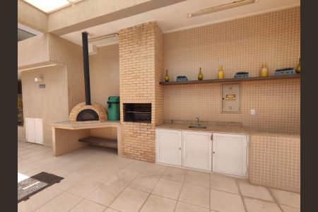 Apartamento à venda com 172m², 3 quartos e 2 vagasÁrea comum - Churrasqueira