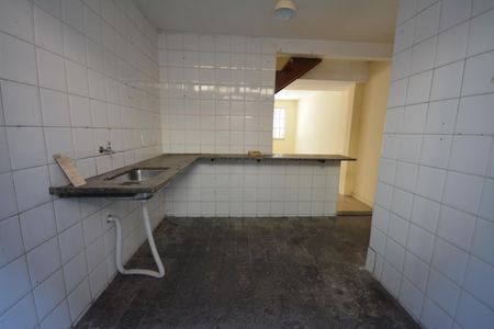 Casa de condomínio para alugar com 64m², 2 quartos e 1 vagaCozinha
