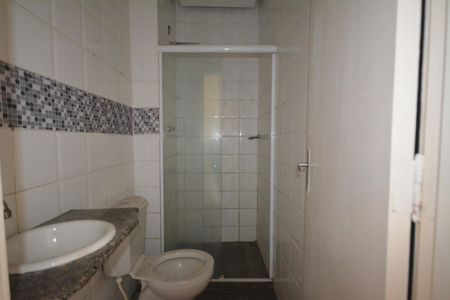 Casa de condomínio para alugar com 64m², 2 quartos e 1 vagaBanheiro