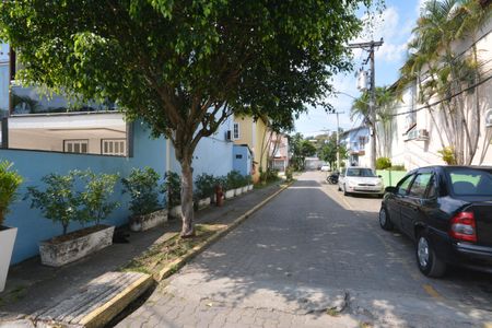 Casa de condomínio para alugar com 64m², 2 quartos e 1 vagaVista da Rua