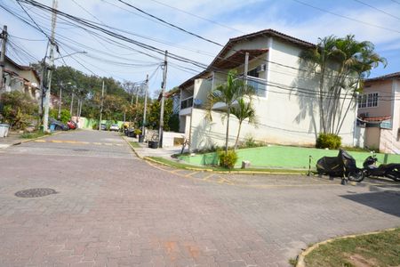 Casa de condomínio para alugar com 64m², 2 quartos e 1 vagaVista da Rua