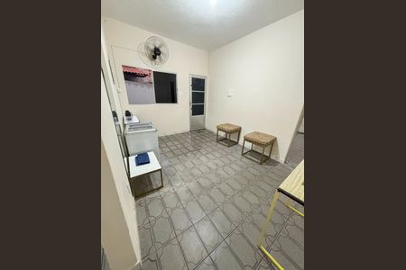 Casa para alugar com 80m², 1 quarto e 1 vagaEdícula