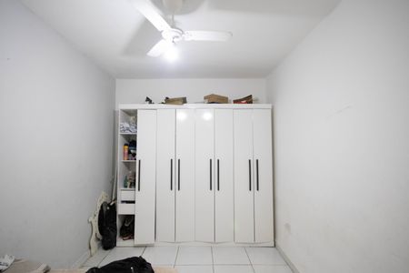 Casa à venda com 100m², 4 quartos e 5 vagas Casa à venda com 100m², 4 quartos e 5 vagasQuarto 4