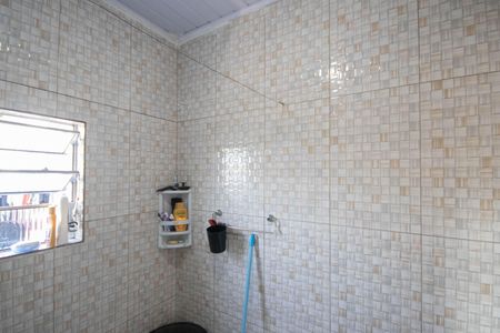 Casa à venda com 100m², 4 quartos e 5 vagas Casa à venda com 100m², 4 quartos e 5 vagasBanheiro 1