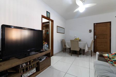 Sala de casa à venda com 3 quartos, 116m² em Vila Brasilina, São Paulo