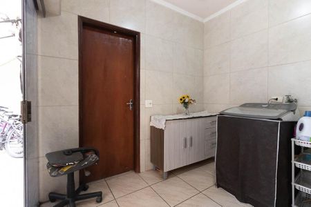 Casa à venda com 116m², 2 quartos e 2 vagasÁrea de Serviço