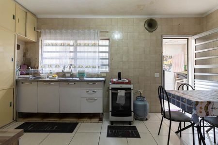 Casa à venda com 116m², 2 quartos e 2 vagasCozinha