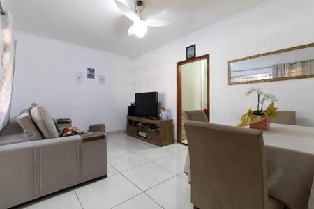 Casa à venda com 116m², 2 quartos e 2 vagasSala