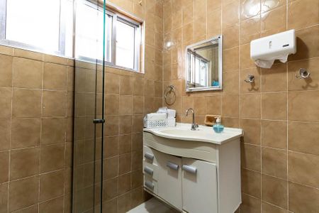 Casa à venda com 116m², 2 quartos e 2 vagasBanheiro 2