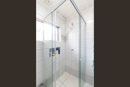 Casa à venda com 116m², 2 quartos e 2 vagasBanheiro 1