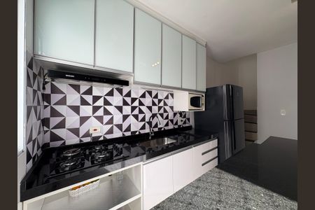 Apartamento à venda com 108m², 2 quartos e 2 vagasCozinha