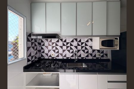 Apartamento à venda com 108m², 2 quartos e 2 vagasCozinha