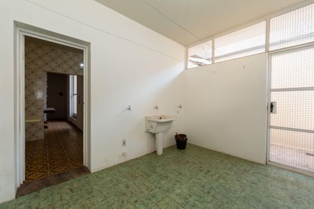 Casa à venda com 180m², 3 quartos e 3 vagas Casa à venda com 180m², 3 quartos e 3 vagasÁrea de Serviço