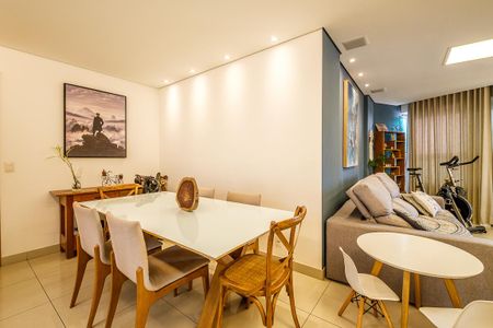 Sala de apartamento à venda com 3 quartos, 100m² em Serra, Belo Horizonte