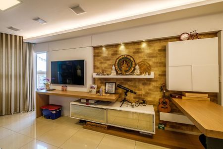 Apartamento à venda com 100m², 3 quartos e 2 vagasSala