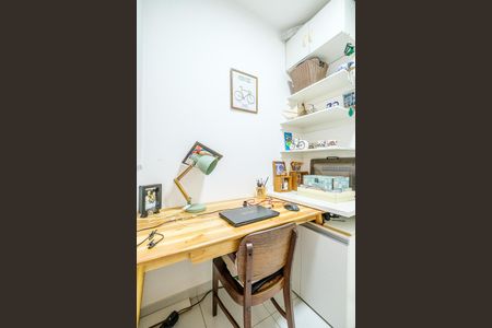 Apartamento à venda com 100m², 3 quartos e 2 vagasEscritório