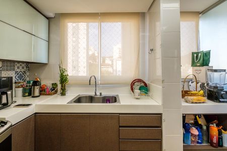 Apartamento à venda com 100m², 3 quartos e 2 vagasCozinha