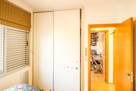 Apartamento à venda com 100m², 3 quartos e 2 vagasQuarto 1