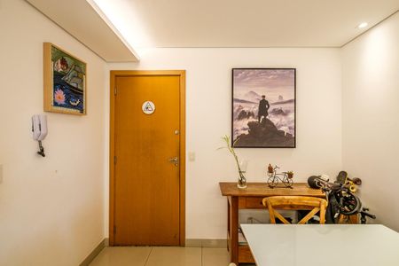 Apartamento à venda com 100m², 3 quartos e 2 vagasSala