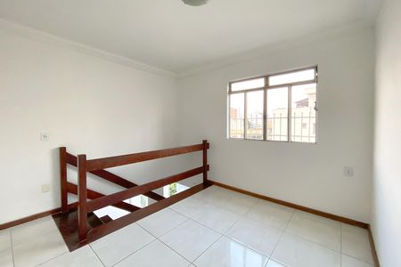 Apartamento para alugar com 140m², 4 quartos e 1 vaga Apartamento para alugar com 140m², 4 quartos e 1 vagaHall