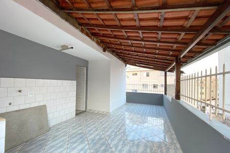 Apartamento para alugar com 140m², 4 quartos e 1 vaga Apartamento para alugar com 140m², 4 quartos e 1 vagaSacada