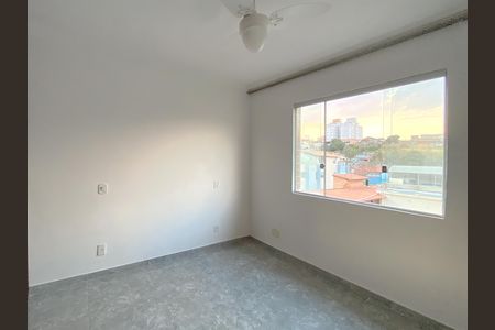Apartamento para alugar com 140m², 4 quartos e 1 vaga Apartamento para alugar com 140m², 4 quartos e 1 vagaSuíte