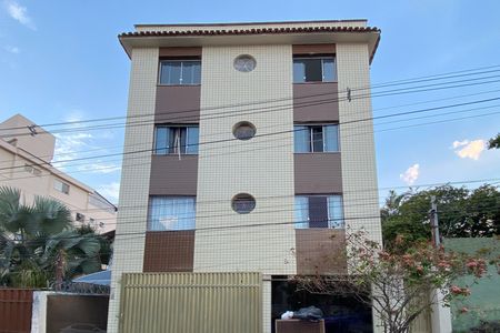 Apartamento para alugar com 140m², 4 quartos e 1 vaga Apartamento para alugar com 140m², 4 quartos e 1 vagaFachada