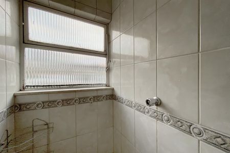 Apartamento para alugar com 140m², 4 quartos e 1 vaga Apartamento para alugar com 140m², 4 quartos e 1 vagaBanheiro 2
