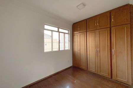 Apartamento para alugar com 140m², 4 quartos e 1 vaga Apartamento para alugar com 140m², 4 quartos e 1 vagaQuarto 3