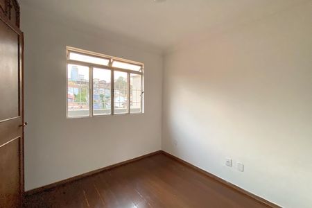 Apartamento para alugar com 140m², 4 quartos e 1 vaga Apartamento para alugar com 140m², 4 quartos e 1 vagaQuarto 2