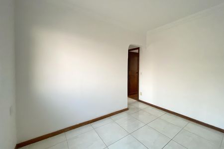 Apartamento para alugar com 140m², 4 quartos e 1 vaga Apartamento para alugar com 140m², 4 quartos e 1 vagaHall