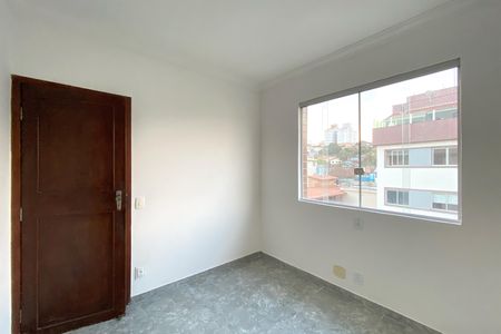Apartamento para alugar com 140m², 4 quartos e 1 vaga Apartamento para alugar com 140m², 4 quartos e 1 vagaQuarto 1