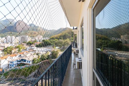 Apartamento à venda com 70m², 2 quartos e 1 vagaVaranda da Sala